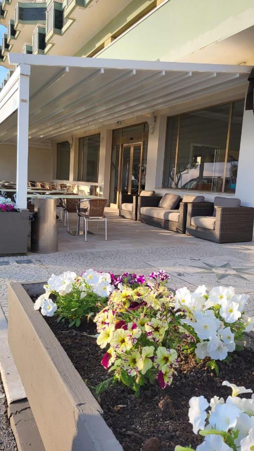 Hotel Metropol Pesaro Bagian luar foto
